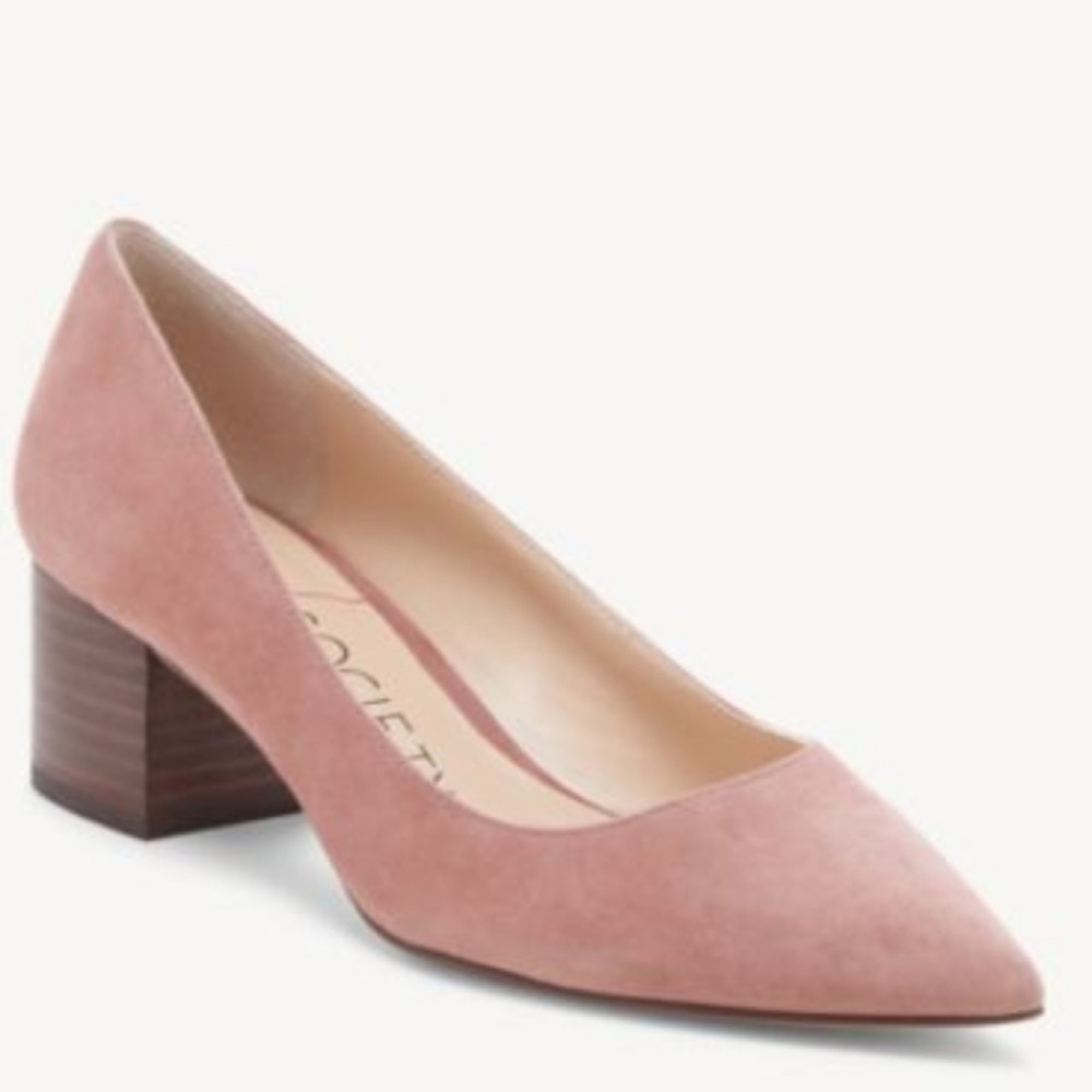 Genuine Pink Suede Sole Society block heeled pumps. Size 6. Perfect spring shoe.